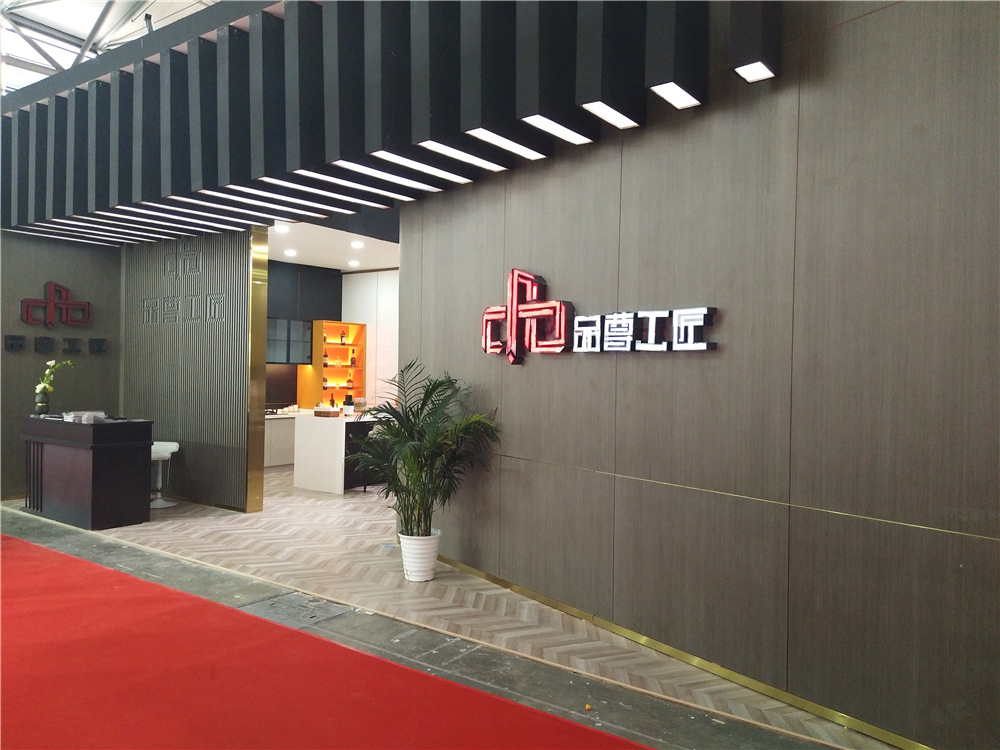品尊工匠張董：原木現(xiàn)代輕奢，將環(huán)保進(jìn)行到底(圖2)